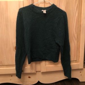 ;) green long sleeve (;